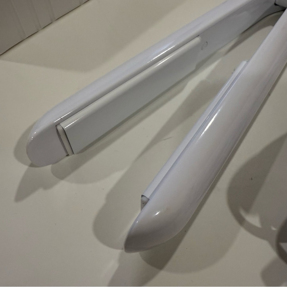 * NEW T3 Singlepass Stylemax 1” Flat Iron BX19 - Picture 6 of 7